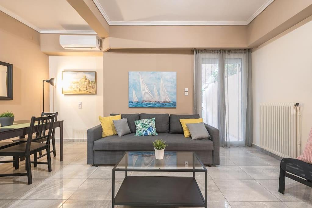 Pegasus Apartment Pire Dış mekan fotoğraf